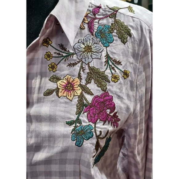 Chicos Embroidered Floral Checkered Button-Up Shirt Size 4/6 Lavender Cotton - Picture 4 of 9